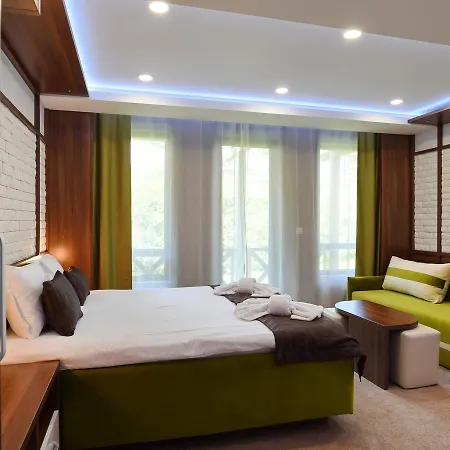 Life Boutique 班斯科